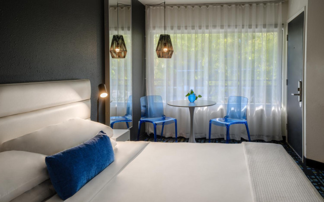 photo 3 of Jupiter Hotel