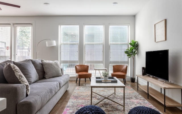 photo 3 of Kasa Dallas North Apartments