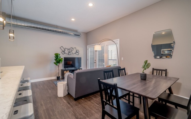 photo 4 of Kasa Des Moines Downtown Apartments