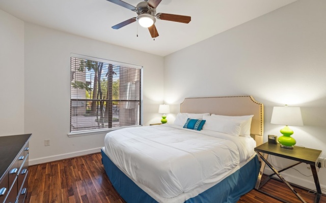 photo 4 of Kasa Houston Upper Kirby Apartments