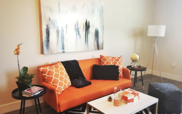 photo 3 of Kasa Redwood City Apartments