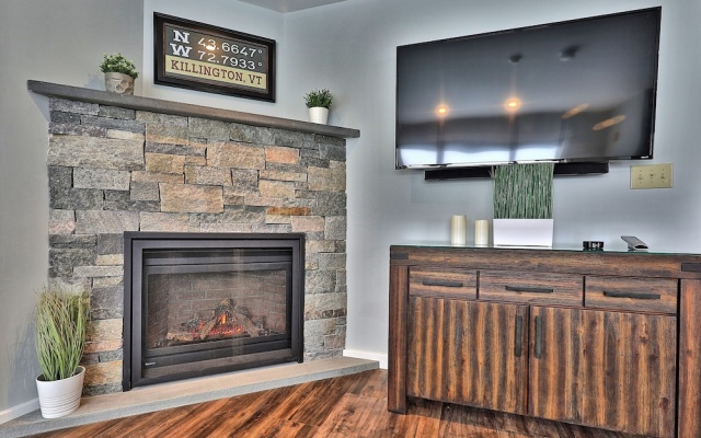 photo 4 of Kcis 122 - Beautiful Suite Sleeps 6 in Killington Center
