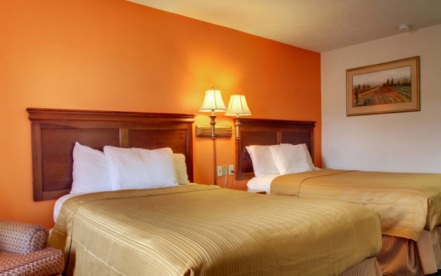 photo 4 of Rodeway Inn Oxford
