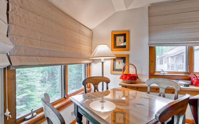 photo 5 of Kiva Lodge by East West Hospitality