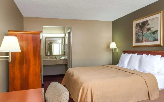 photo 4 of Knights Inn Lebanon