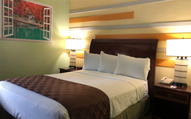 photo 5 of Knights Inn Downtown Los Angeles