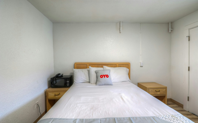 photo 2 of Newport Inn By OYO - Hwy 101