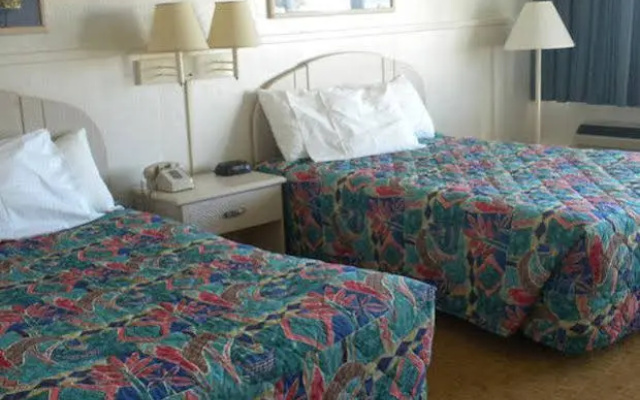 photo 2 of Knights Inn Panama City