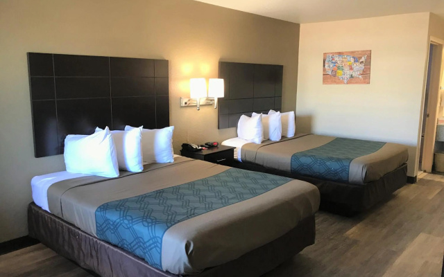 photo 5 of Econo Lodge Near Lackland Air Force Base - SeaWorld