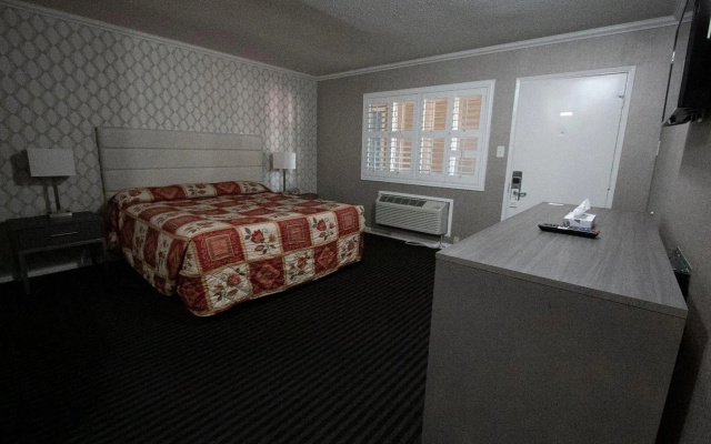 photo 5 of Alpha Inn & Suites
