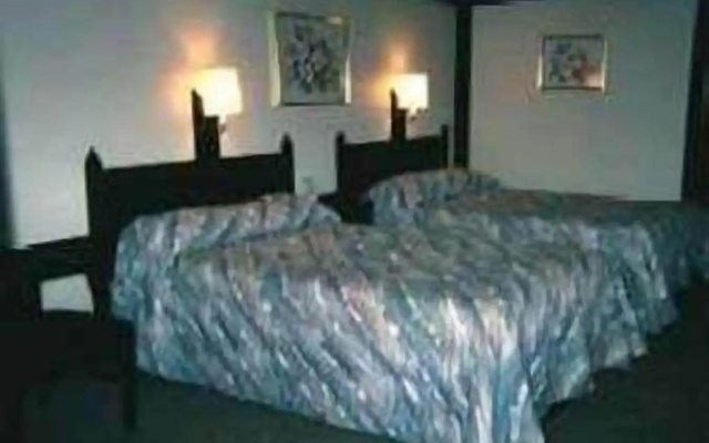 photo 3 of Knights Inn Somerset