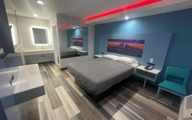 photo 4 of La Palma Motel - South Gate - LA area