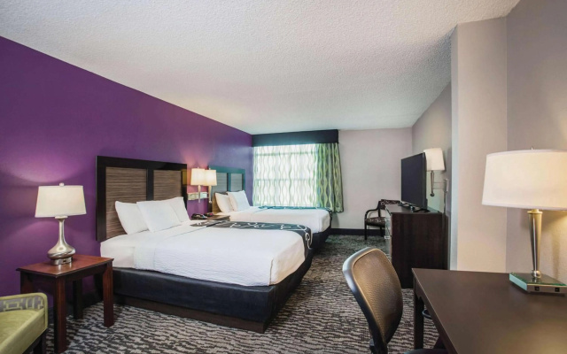 photo 5 of La Quinta Inn & Suites by Wyndham Clearwater South