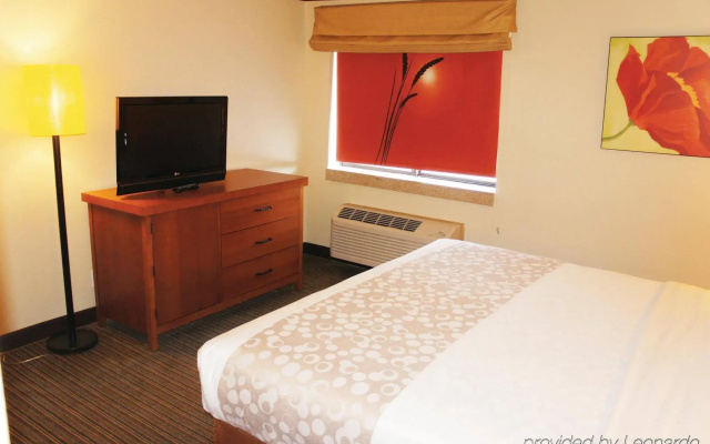 photo 5 of Spark by Hilton Savannah Midtown