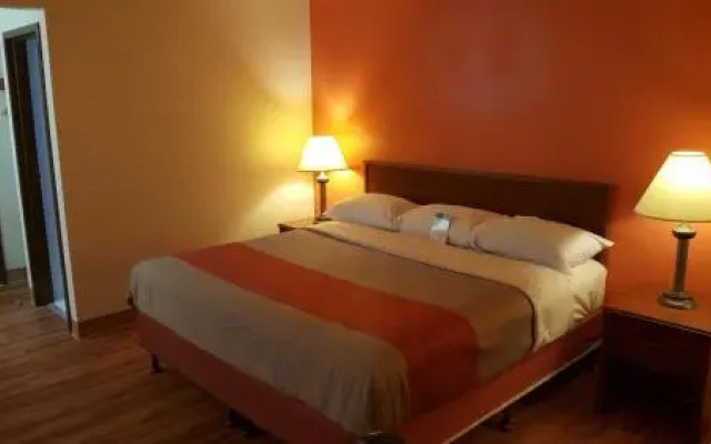 photo 5 of Motel 6 Maryland Heights, MO