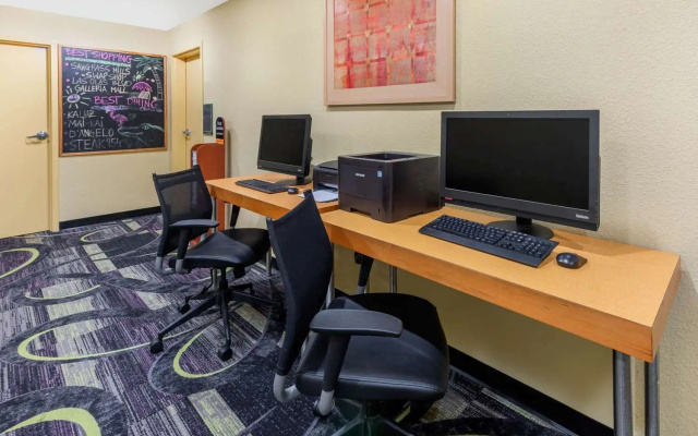 photo 5 of La Quinta Inn by Wyndham Ft. Lauderdale Northeast
