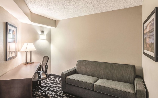 photo 3 of La Quinta Inn by Wyndham Jupiter