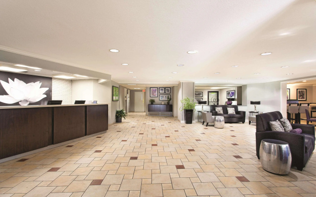 photo 2 of La Quinta Inn Miami Airport East