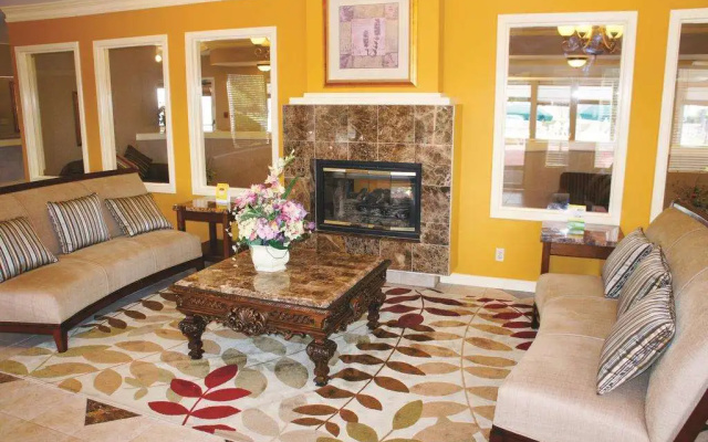 photo 2 of Baymont by Wyndham Norcross Atlanta