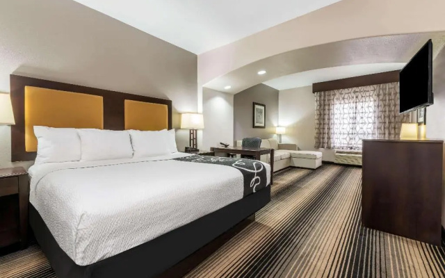 photo 4 of La Quinta Inn & Suites Orange