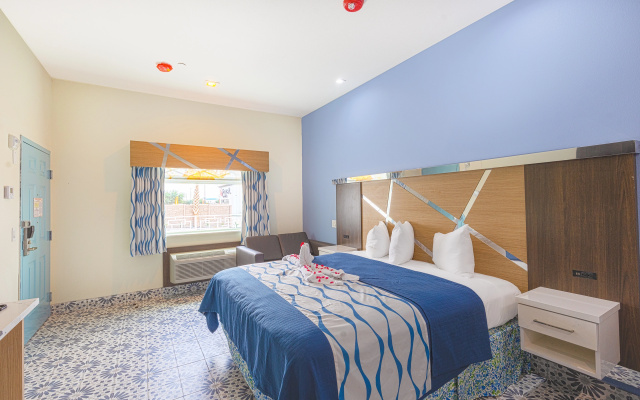photo 5 of La Vyoma Villas, Westpark Hwy 6