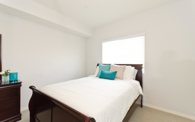 photo 4 of LA006 3 Bedroom Apartment By Senstay