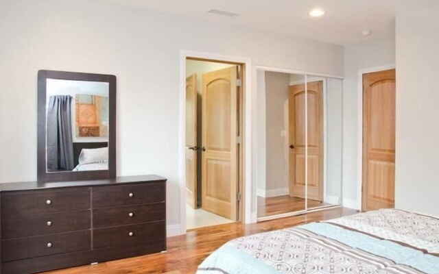 photo 4 of LA022 4 Bedroom Holiday home By Senstay