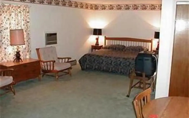 photo 2 of Ladd Brook Inn