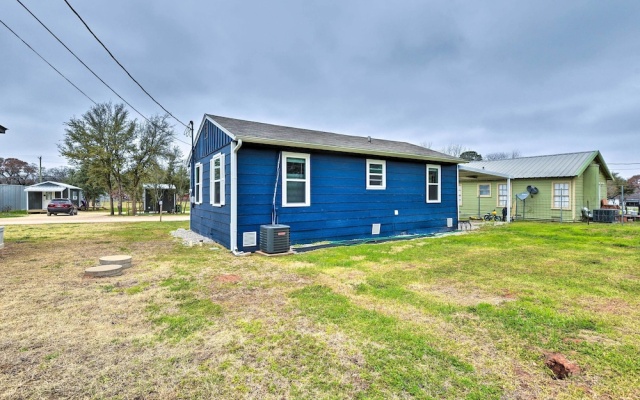 photo 5 of Lake Granbury Getaway ~ 1 Block to Waterfront