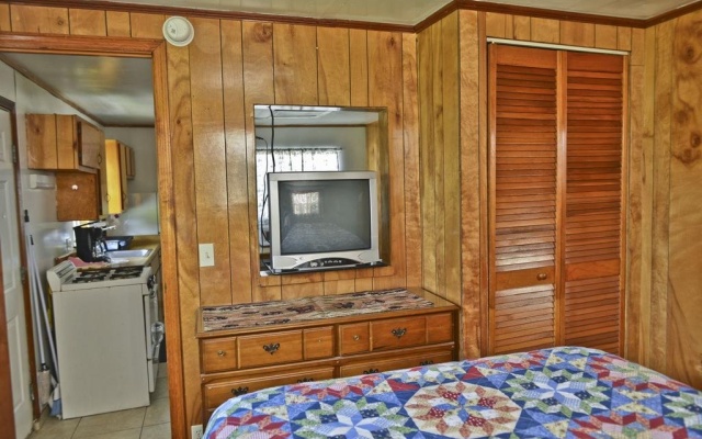 photo 3 of Lake Ida Beach Resort