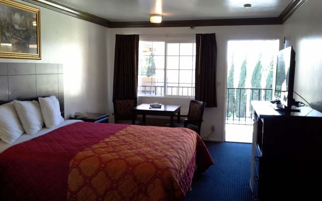 photo 3 of Lambert Inn