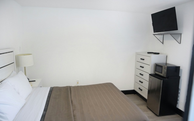 photo 3 of The Lancaster Motel By OYO Ronks near Paradise