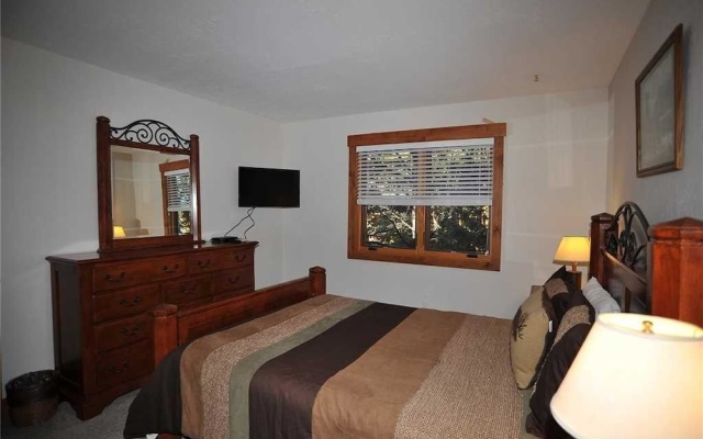 photo 3 of Lance's West 6 Condo with Pool & Hot Tub