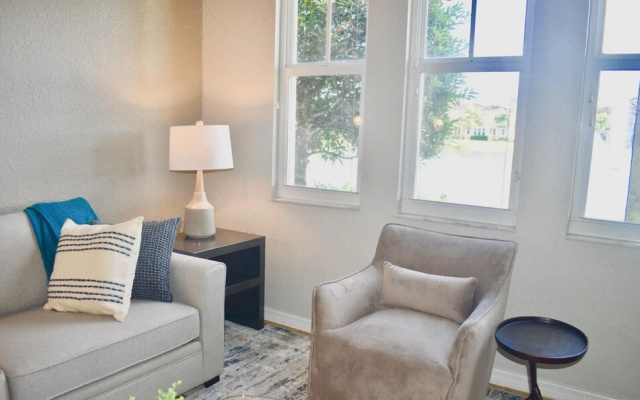 photo 4 of Landing Modern Apartment With Amazing Amenities Id5223