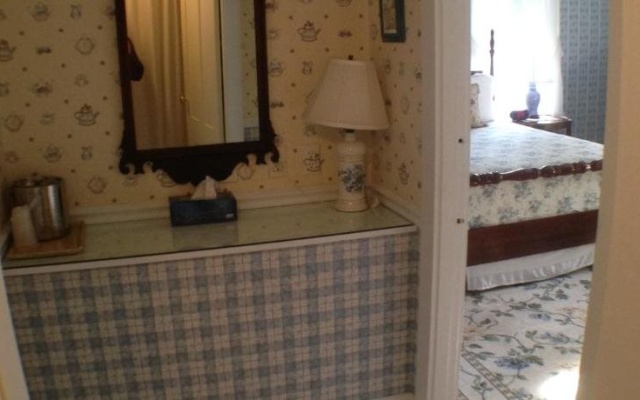 photo 4 of Lantana House