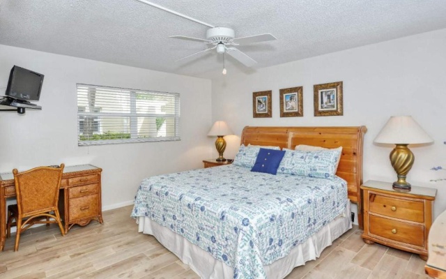 photo 2 of LaPlaya 109A Enjoy the balmy Gulf breezes in this corner end unit right on the beach