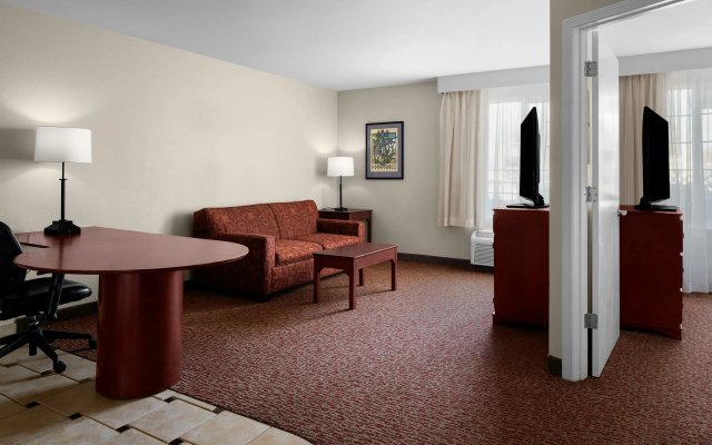 photo 3 of Larkspur Landing Extended Stay Suites Milpitas