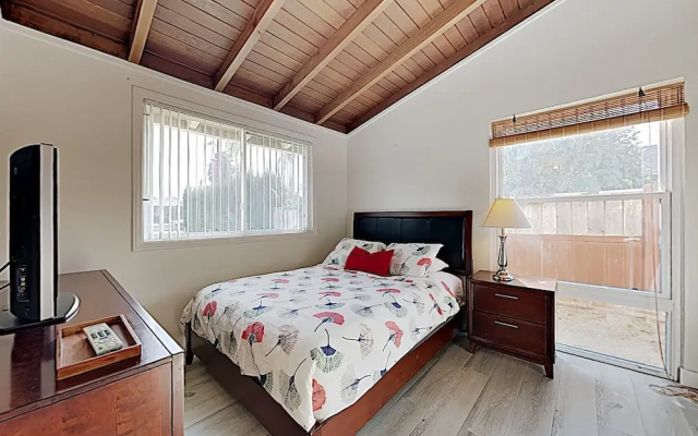 photo 3 of Larry 10631 - 3 Br home by RedAwning