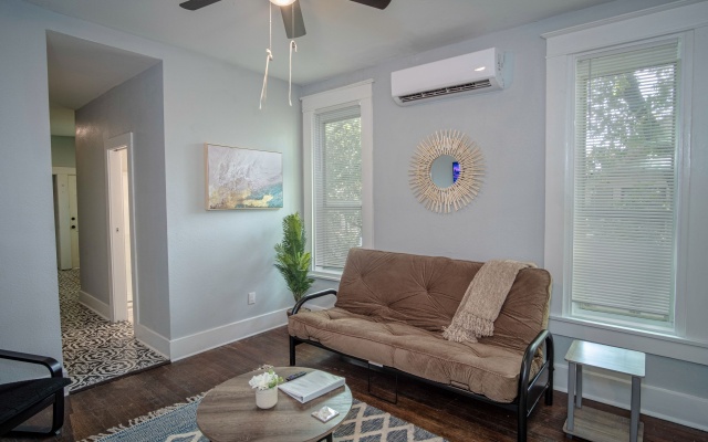 photo 4 of Las Carolinas #4 Cozy 1BR/1BA Sleeps 5