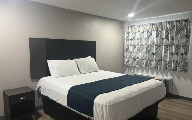 photo 3 of Motel 6 - Las Vegas, NV – Downtown Fremont St Experience