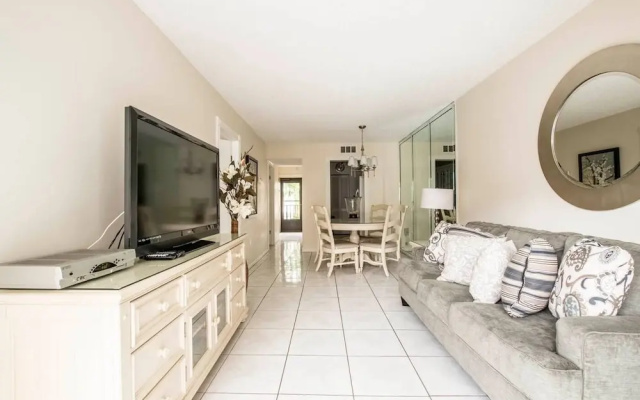 photo 2 of Le Cartier 325 - Condo 4 People, Sunny Isles