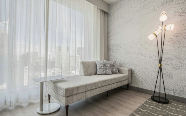 photo 3 of Le Meridien Denver Downtown