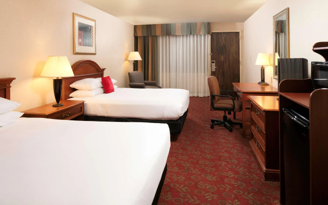 photo 3 of Red Lion Hotel & Conference Center St. George, UT