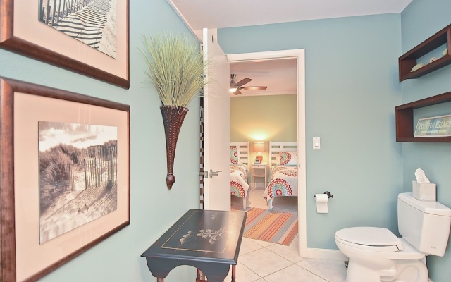 photo 2 of Lido Beach Home 4 Bedrooms 4 Bathrooms Home