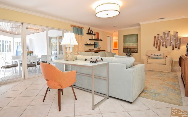 photo 3 of Lido Beach Home 4 Bedrooms 4 Bathrooms Home