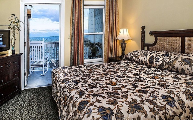 photo 4 of Lighthouse Inn At Aransas Bay