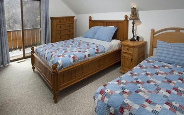 photo 4 of Lions Ridge Loop Home 1773