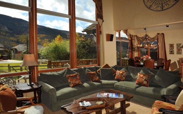 photo 3 of Lionsridge Loop Vail Village Residence