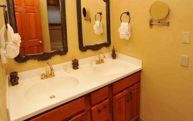 photo 4 of Lionsridge Loop Vail Village Residence