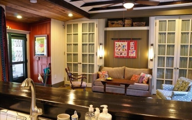photo 2 of Little House Nashville by RedAwning
